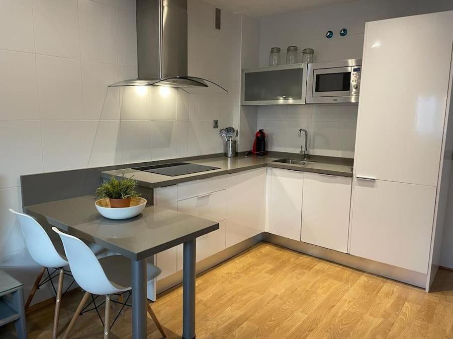 Bonito Apartamento Cerca Del Centro - Trinidad Málaga Dış mekan fotoğraf